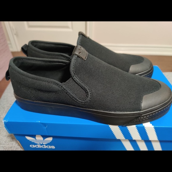 adidas NIZZA SLIP-ON SHOES - Picture 4 of 6